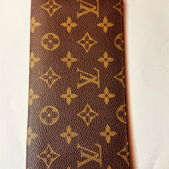 Louis Vuitton Monogram book cover hand craft leather made monogram Automatic LV - Picture 10 of 12